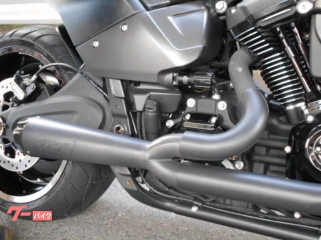 スクーデリア② HARLEY－DAVIDSON FXDR114