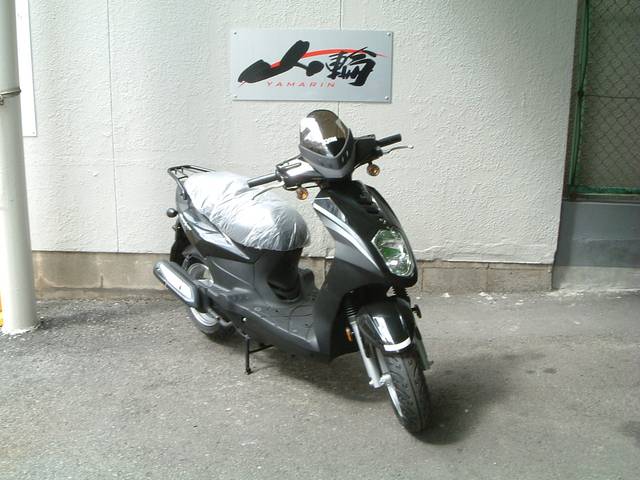 ＳＹＭ シンプリー１２５ 日本正規仕様 １２インチホイール型 タウンスクーターモデル｜山輪｜新車・中古バイクなら【グーバイク】