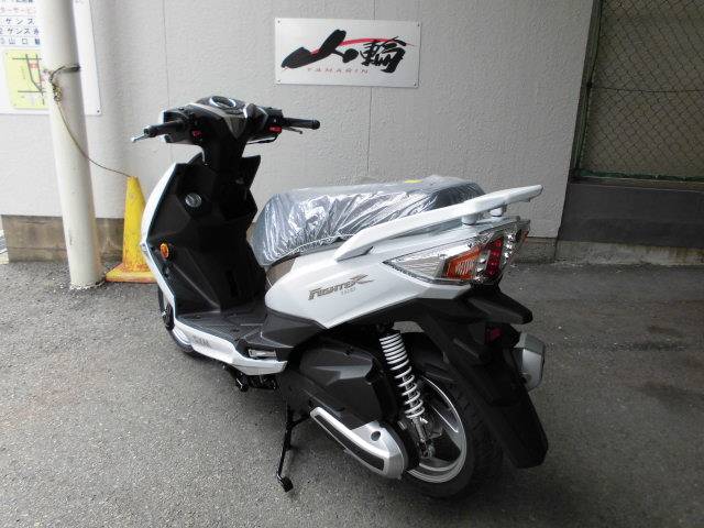 SYM ファイター150EVO｜山輪｜新車・中古バイクなら
