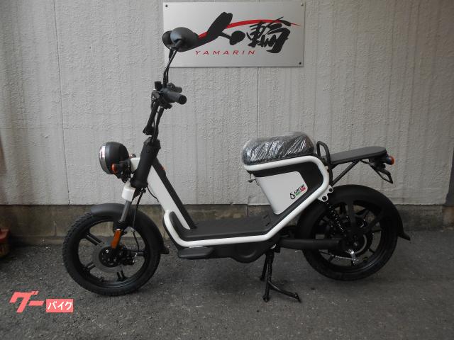 中古美品 電動スクーター GOCCIA GEV600 / トップケース付 / 288km クリアランス / 引き取り / 2021年6月登録