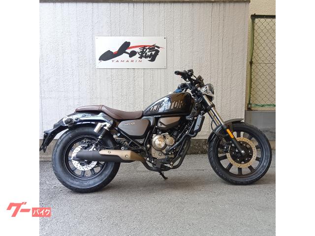 ＳＲＶ　１２５　アメリカン　最新モデル　６速ＭＴ　前後ＡＢＳ　新車