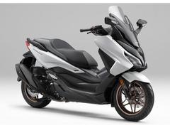 ホンダ　フォルツァ　２０２５年モデル　ＴＦＴ液晶メーター