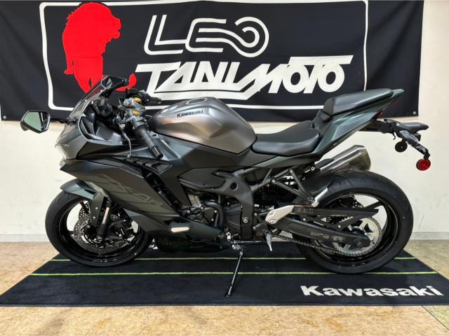 カワサキ Ninja ZX－4R SE 2025年モデル｜株式