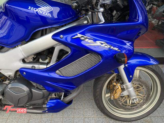 逆車】後期型 VTR1000F