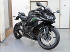 カワサキ Ｎｉｎｊａ　ＺＸ－２５Ｒ　タンクパット付きの画像（兵庫県