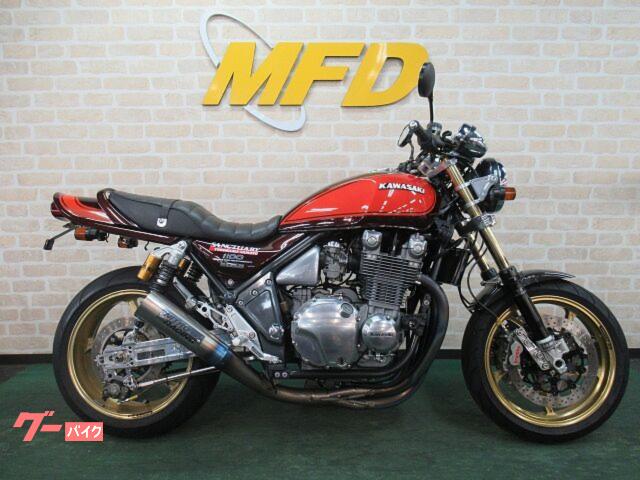 ＺＥＰＨＹＲ１１００　ＯＺホイール　オーリンズ　ナイトロレーシング　ヨシムラ　ブレンボ