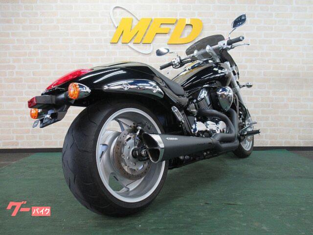 スズキ ブルバードM109R オーストラリア仕様 コブラマフラー 1人