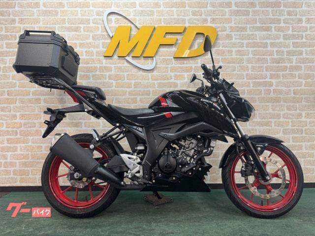 ＧＳＸ−Ｓ１２５　ＤＬ３２Ｂ　トップボックス　リアキャリア付