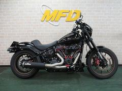 ＨＡＲＬＥＹ−ＤＡＶＩＤＳＯＮ　ＦＸＬＲＳ　ソフテイル　ローライダーＳ　ジキル＆ハイドマフラー　サイドバッグサポート　ドラレコ
