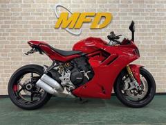 ＤＵＣＡＴＩ　スーパースポーツ９５０Ｓ　オーリンズリアサスペンション標準装備　ＥＴＣ付　ブレンボ