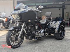 ＨＡＲＬＥＹ−ＤＡＶＩＤＳＯＮ　ＦＬＴＲＴ　ロードグライド３　ジキル＆ハイドマフラー　シーシーバー付き