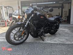 ＨＡＲＬＥＹ−ＤＡＶＩＤＳＯＮ　ＲＨ９７５Ｓ　ナイトスタースペシャル　エンジンガードつき