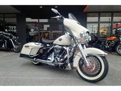 ＨＡＲＬＥＹ−ＤＡＶＩＤＳＯＮ　ＦＬＨＴＰ　ポリスエレクトラグライド　　社外オーディオ　エイプハンドル　Ｆホイール　他カスタム