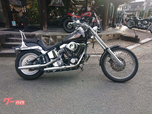 ＦＸＳＴＣ　ソフテイルカスタム　１．３４０ｃｃエボリューション　キック付