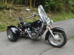 トライク　トライク　Ｖ−ＴＷＩＮ　マグナ　２５０　台湾キット　独立懸架
