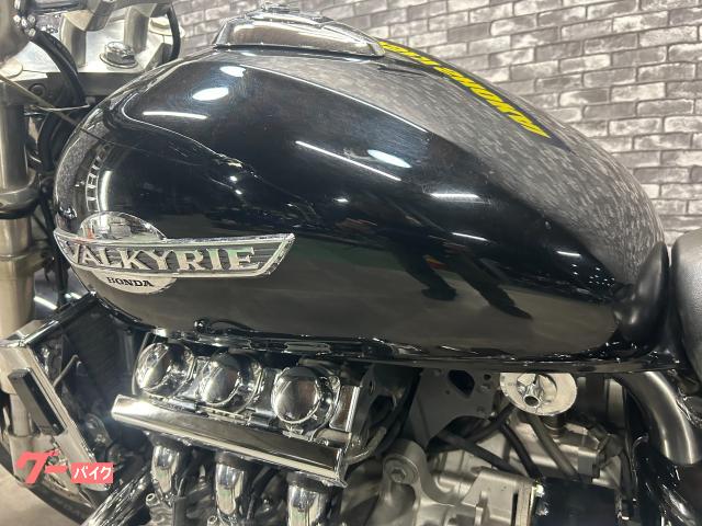 ホンダ ワルキューレ タンクエンブレム 中古品 - メルカリ