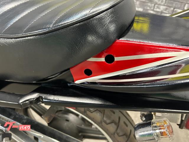 kawasaki gpz400f テールカウル　塗装済み gpz400f テールカウル