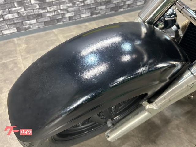 スズキ イントルーダークラシック フィッシュテールマフラー エンジン