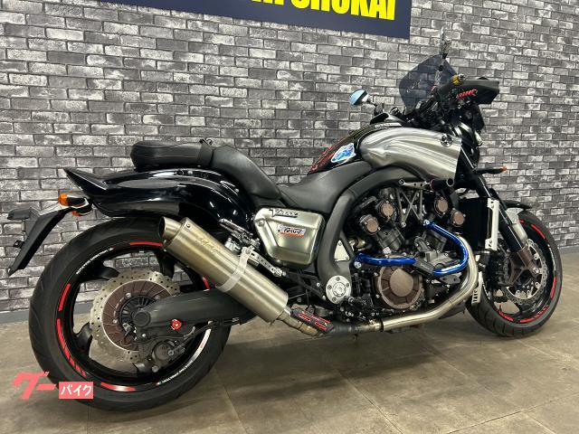 ヤマハ VMAX スーパートラップマフラー バックステップ エンジン