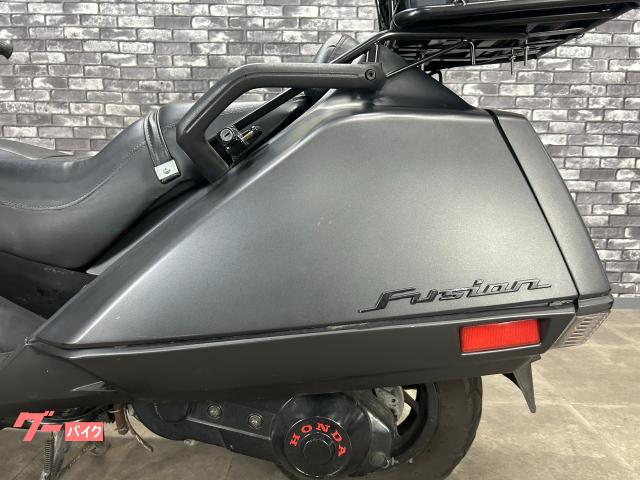 ホンダ フュージョン タイプX GIVIロングスクリーン リアキャリア