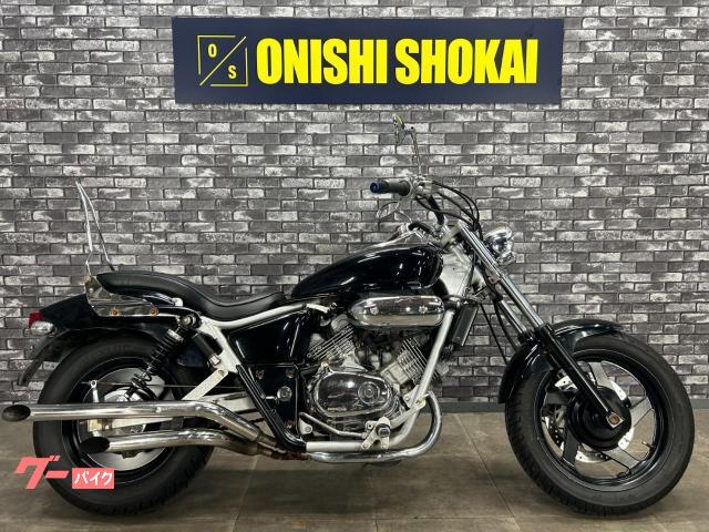 Ｖ−ＴＷＩＮ　ＭＡＧＮＡ　スラッシュカットマフラー　ＣＣバー　社外シート
