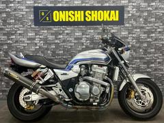 ホンダ　ＣＢ１３００Ｓｕｐｅｒ　Ｆｏｕｒ　ストライカーマフラー　アクティブサブフレーム