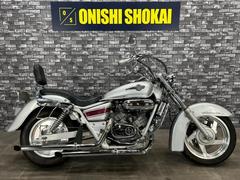 ホンダ　Ｖ−ＴＷＩＮ　ＭＡＧＮＡ　デイトナマフラー　バックレスト　リアキャリア