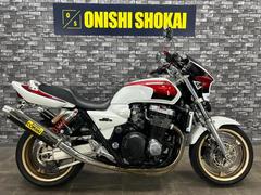 ホンダ　ＣＢ１３００Ｓｕｐｅｒ　Ｆｏｕｒ　ＳＰ忠男スーパーコンバットマフラー　バックステップ