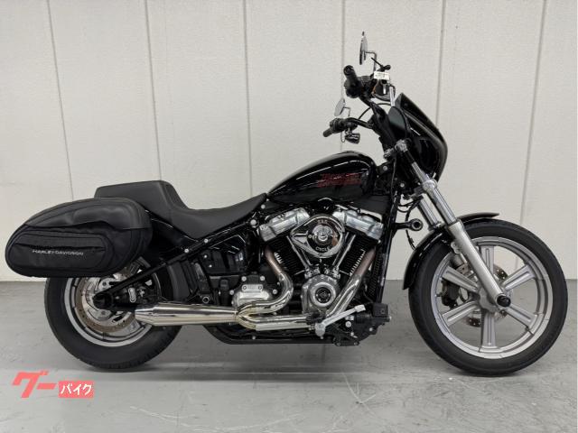 ＦＸＳＴ　ソフテイルスタンダード　クラブスタイルカスタム　ＴＢＲ製２ｉｎ１マフラー　Ｓ＆Ｓエアクリ　ＨＤ純正パーツ多数