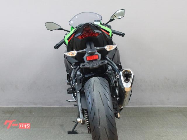 カワサキ Ninja ZX－6R KRT ABS マウントバー・USB