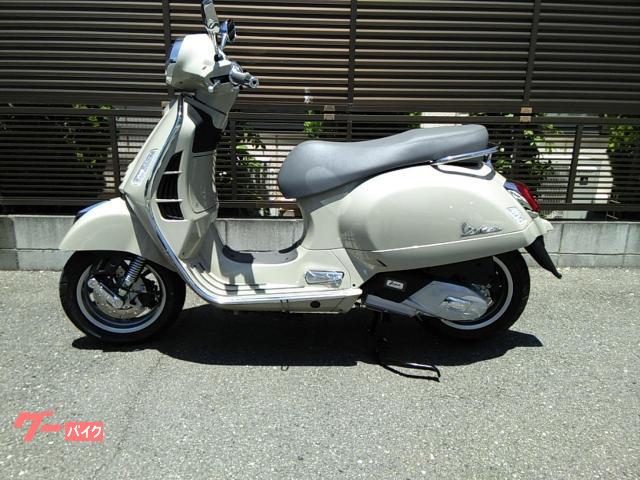 VESPA GTSスーパー150Classic 2023年
