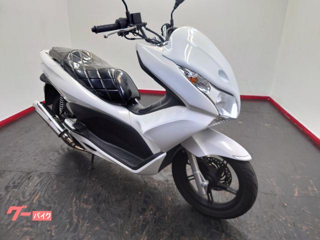 ＰＣＸ　ＪＦ２８　前期モデル　社外マフラー　エナメルシート　社外フェイスカバー