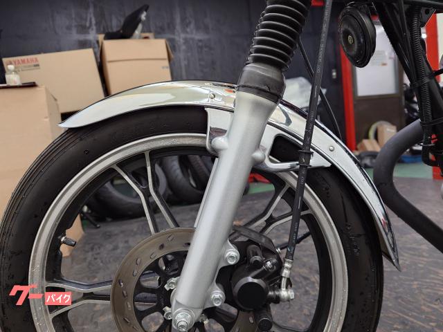 スズキ GN125 アップハンドル タックロールシート ショート管