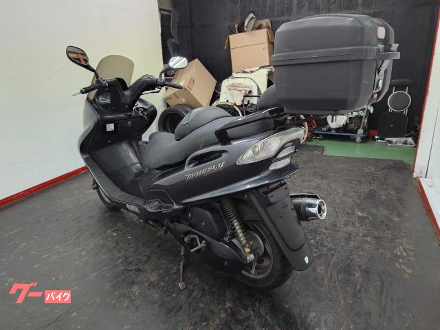 ヤマハ　マジェスティ125(キャブ車)　実働中古車　リアキャリア付き　オイル交換後渡し、書類有り ヤマハ マジェスティ125 Fi インジェクション リアキャリアBOX