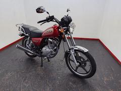 スズキ　ＧＮ１２５−３Ｆ　インジェクションモデル