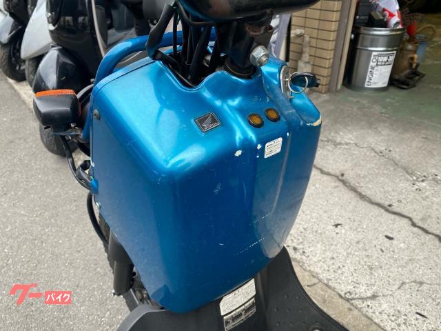 ホンダ ズーマー リアタイヤ新品 バッテリー新品 スパークプラグ新品