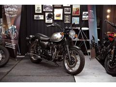 カワサキ　Ｗ８００　ＥＴＣ付き　グリップヒーター　エンジンガード　ＬＥＤヘッドライト　前後ドライブレコーダー