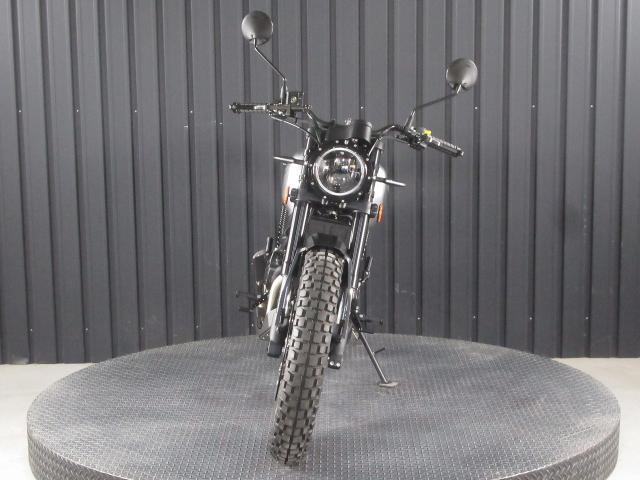 MUTT DRK－01 250 水冷エンジンモデル ダーク