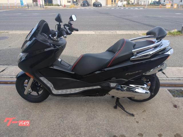 フォルツァ・Ｚ　ドライブレコーダー前後　フルメッキパーツ　グリップヒーター　ＢＥＡＭＳマフラー　タンデムバー