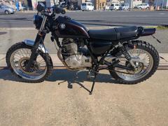 スズキ　グラストラッカービッグボーイ　キャブ最終型　ブロックタイヤ　社外マフラー　フェンダーレス