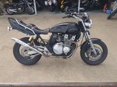 ヤマハ　ＸＪＲ４００　４ＨＭ　社外マフラー　タックロールシート　アップハンドル　カスタム