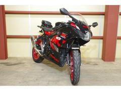 スズキ　ＧＳＸ−Ｒ１２５　低走行　低燃費　フルサイズ１２５ｃｃ　フルカウル１２５ｃｃ　ヨシムラマフラー　ＵＳＢ電源　ヘルメットホルダー