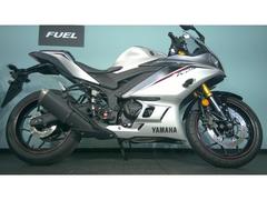 ヤマハ　ＹＺＦ−Ｒ２５　社外ステップ　グリップヒーター　ＵＳＢ付きマルチバー