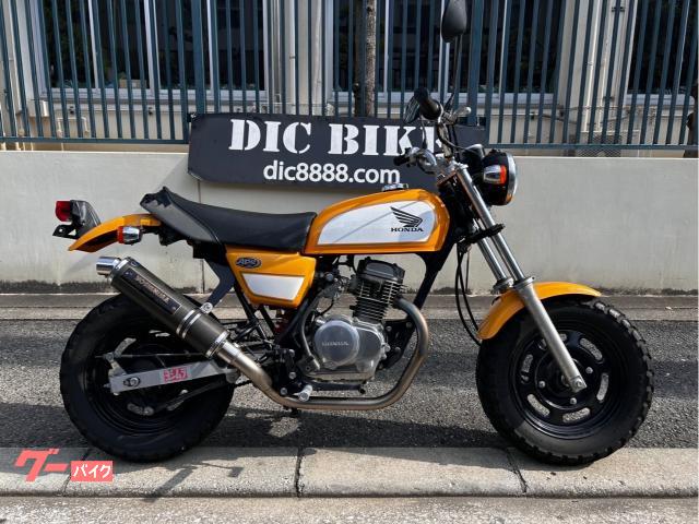 Ａｐｅ　２００７年　キャブモデル最終型　Ｆフェンダーダウン　ヨシムラフルエキマフラー　タイヤＦＲ新品交換　シート新品張替え