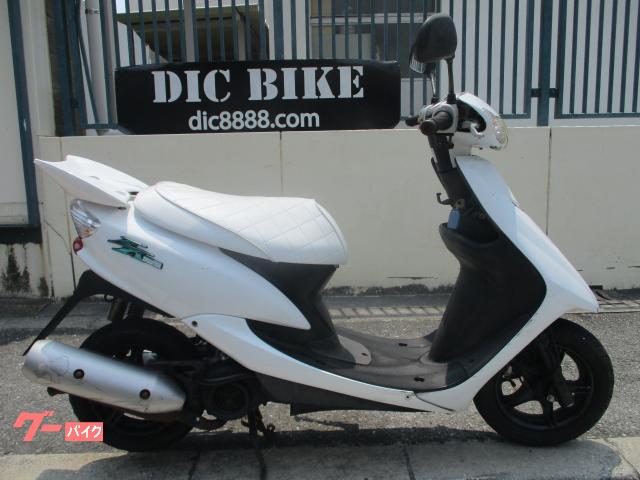 ＪＯＧ　ＺＲエボリューション　２サイクル後期モデル　２００４年　ＦＲタイヤ・Ｆブレーキパッド・ダストシール新品　エナメルシート