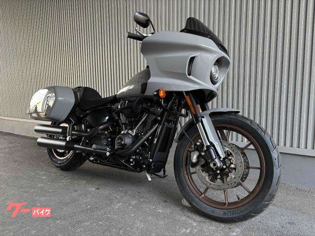 ＦＸＬＲＳＴ　ソフテイル　ローライダーＳＴ