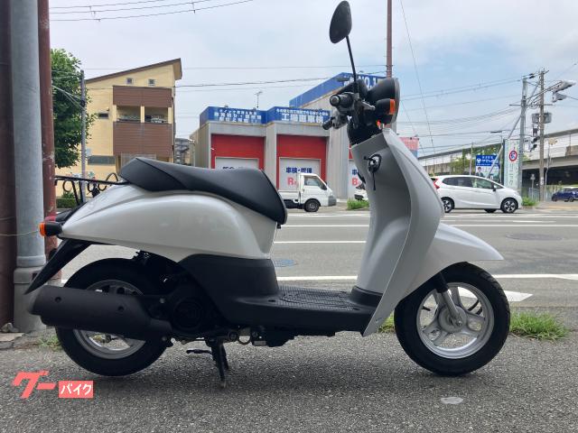 トゥデイ　タイヤ前後新品　外装新品　バッテリー新品