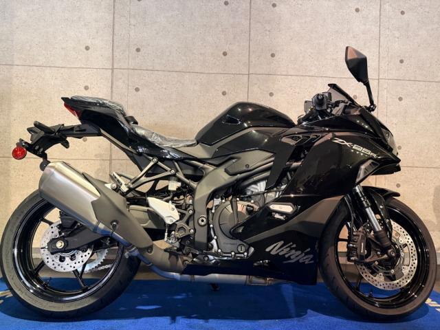 新品 完備 25ss NEIGHBORHOOD ベレー ブラック Mサイズ カワサキ Ninja ZX－25R SE 2027年モデル｜ベイシスト