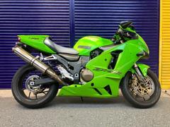 カワサキ　Ｎｉｎｊａ　ＺＸ−１２Ｒ　テックサーフフルエキ　ゲイルスピードホイール