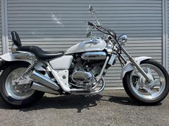 ホンダ　Ｖ−ＴＷＩＮ　ＭＡＧＮＡ　　　　１９９４年モデル　バックレスト付き　パールホワイト